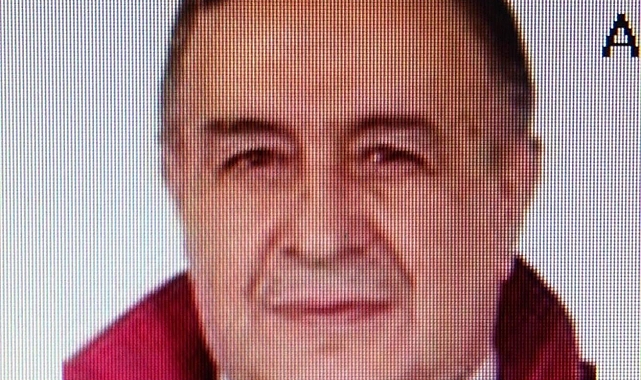 Eski bakan Fehim Adak'ın kardeşi, evinde ölü bulundu