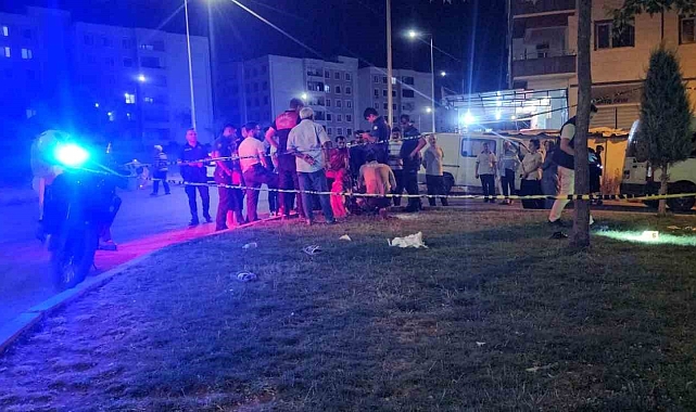 Evine gittiği sırada silahlı saldırıya uğrayan adam hayatını kaybetti