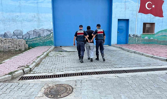 Firari şahıs saklandığı köy evinde yakalandı