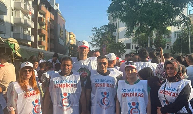 Güllü Tuncer; "Görünmeyen Emeğin Gücü: Sendikalı Ol, Sendikana Sahip Çık"
