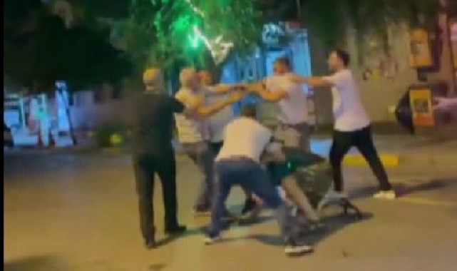 İki grup yumruk yumruğa kavga etti