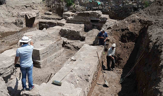 İnşaatın temel kazısı sırasında Roma dönemine ait hamam kalıntısı bulundu