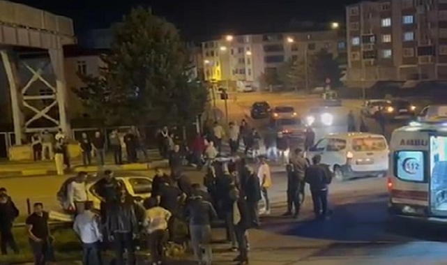 Kars'ta Trafik Kazası: 2 Yaralı