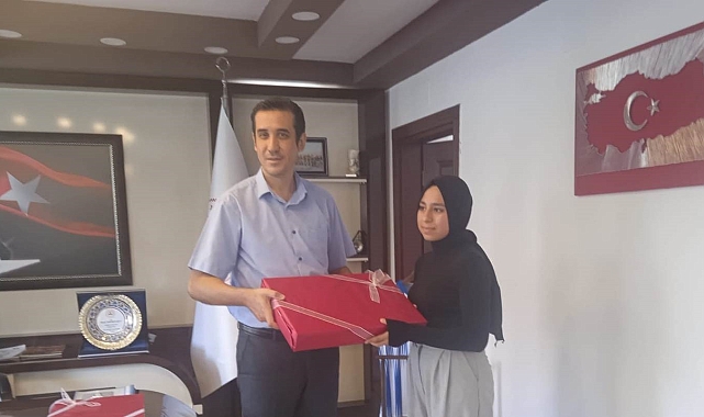 Liselere Geçiş Sınavında başarılı olan öğrenciler ödüllendirildi