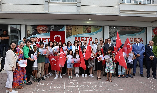 META Matematik Kursu'ndan 'Ben de Kitap Okuyorum' yarışması