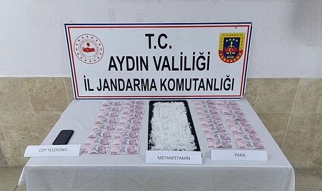 Motosiklet ile uyuşturucu sevkiyatına jandarma darbesi