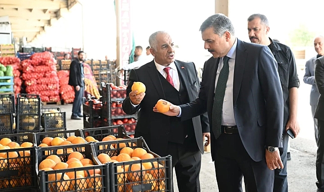 Vali Çiftçi, iş yerlerini tek tek dolaşıp esnafın taleplerini dinledi