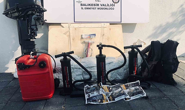Yasa dışı yollarla Yunanistan'a gitmek isteyen  7 düzensiz göçmen ve 2 organizatör yakalandı