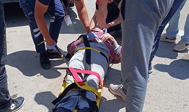 Yaşlı adam 5'inci katın balkonundan düşerek ağır yaralandı