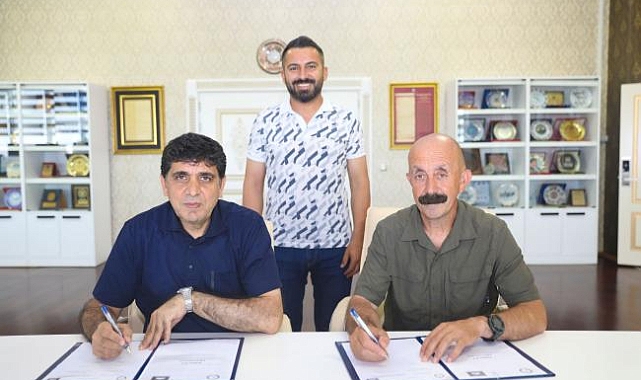 Ağrı Dağı'nın Turizm Potansiyeli El Birliği ile Geliştirilecek!