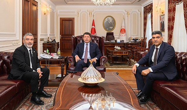 Ak Parti Iğdır Milletvekili ve İl Başkanından Bakan Tunç'a ziyaret