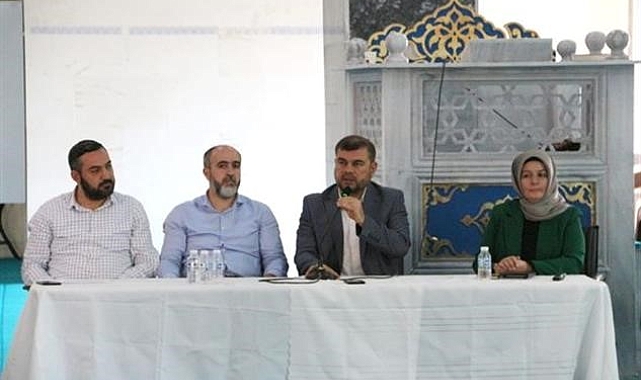 baBa olmanın önemine dikkat çekmek amacıyla "Baba Okulu Paneli" düzenledi