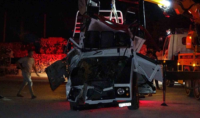 Babanın çabası yetmedi, anne öldü ve 1 yaşındaki kızı yaralı