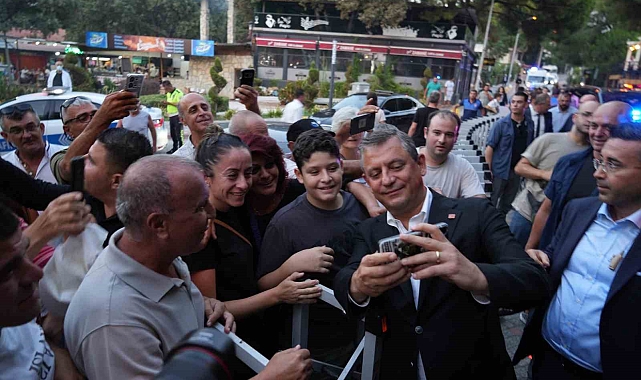 CHP Genel Başkanı Özel, "34. Burhaniye-Ören Turizm Kültür ve Sanat Festivali"nin açılışına katıldı