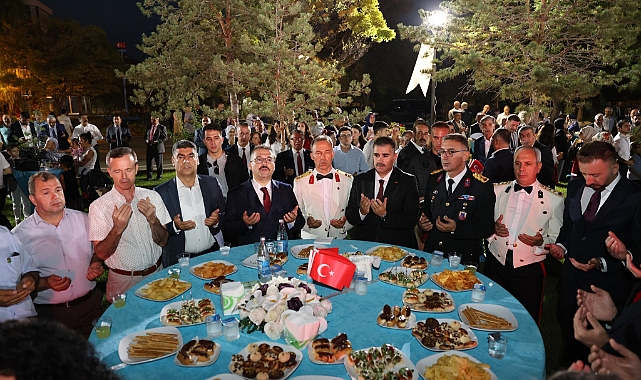 Iğdır'da 30 Ağustos Zafer Bayramı Kabul Töreni düzenlendi