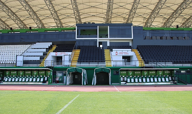 Iğdır Şehir Stadyumu 1. Lig şartlarına uygun hale getirildi