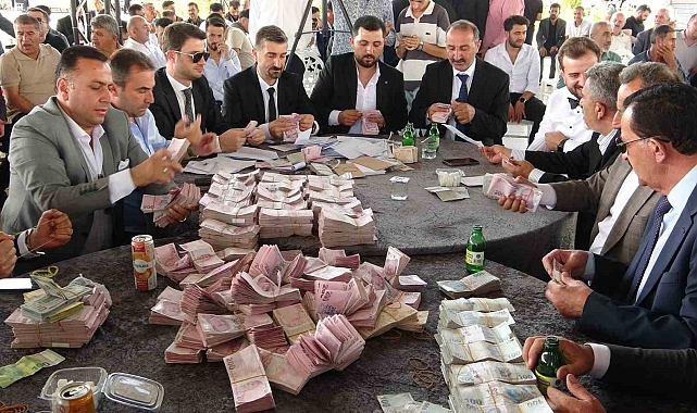 İranlı turistlerden aşiret düğününe katılım