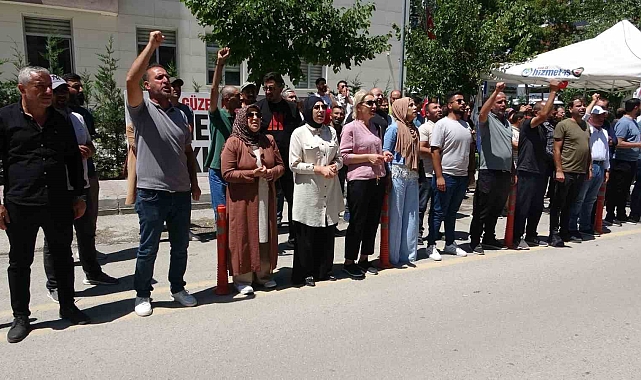 İşçiler, DEM Parti'li İpekyolu Belediyesi önündeki eylemlerini 114 gündür aralıksız sürdürüyor