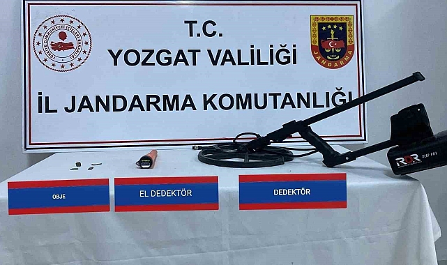 Kaçak yollarda define arayan bir kişiyi suç üstü yakaladı