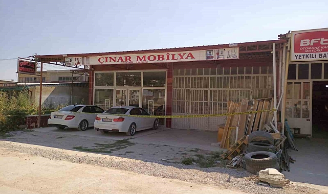 Kira tartışmasında baba ve oğlu bir uzman çavuş tarafından silahla öldürüldü