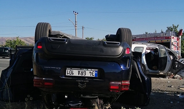 Malatya'da feci kaza: 2 ölü, 4 yaralı