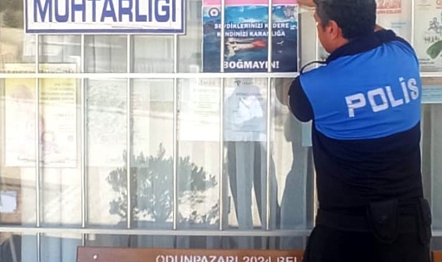 Polis ekipleri, dolandırıcılık konusunda vatandaşlarla yüz yüze görüşerek bilgilendirdi