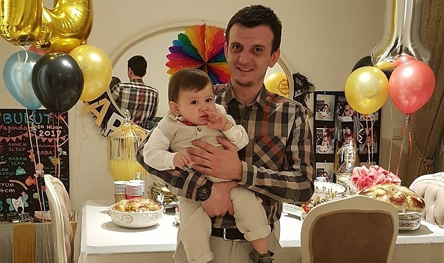 Tünel çıkışında kaldırıma çarparak savrulan motosiklet sürücüsü ezilerek can verdi