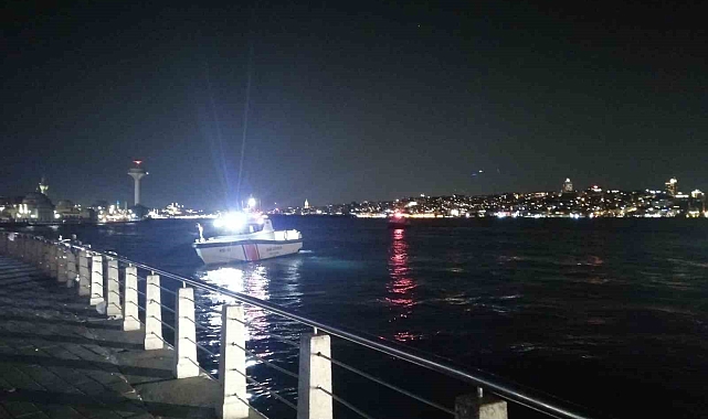 Üsküdar'da denize düşen 26 yaşındaki genç kadın için arama çalışması başlatıldı