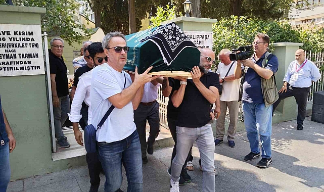 Usta oyuncu Sevil Üstekin son yolculuğuna uğurlandı