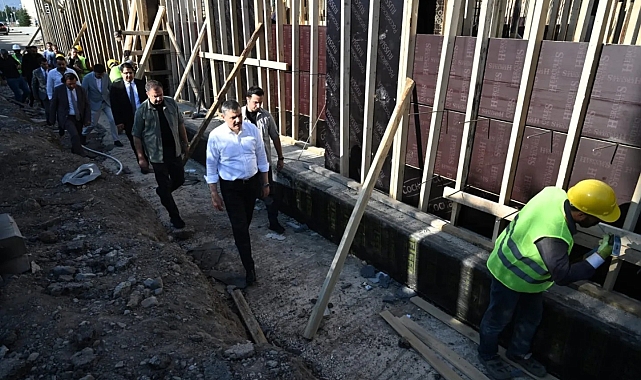 Vali Mustafa Çiftçi, Bölge Adliye Mahkemesi ek hizmet binasında incelemelerde bulundu