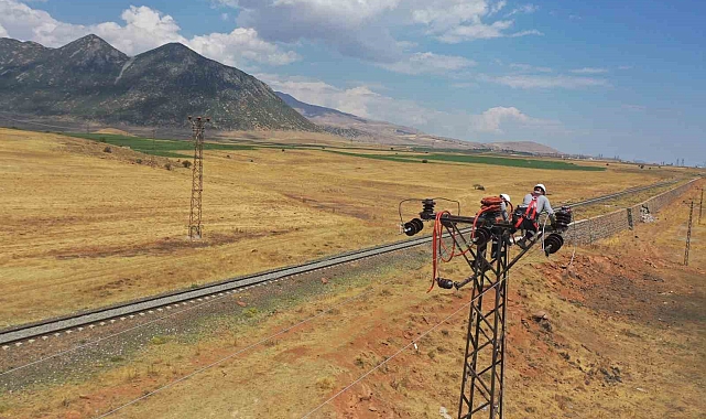 VEDAŞ, Bitlis'teki köy ve mezralarda çalışmalarını sürdürüyor