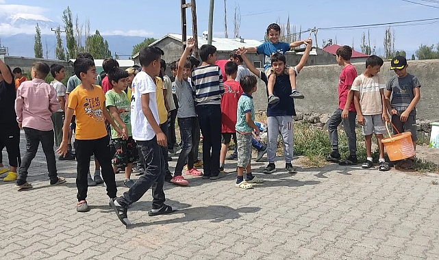 Yaz Kur'an Kursu Öğrencilerinin Çevre Temizliği Duyarlılığı