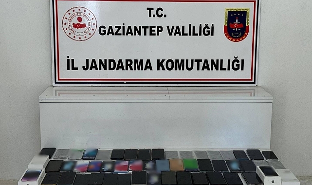 2 milyon lira değerinde kaçak telefon ele geçirildi