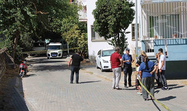 27 yaşındaki kadın eski sevgilisi tarafından bıçaklanan hayatını kaybetti