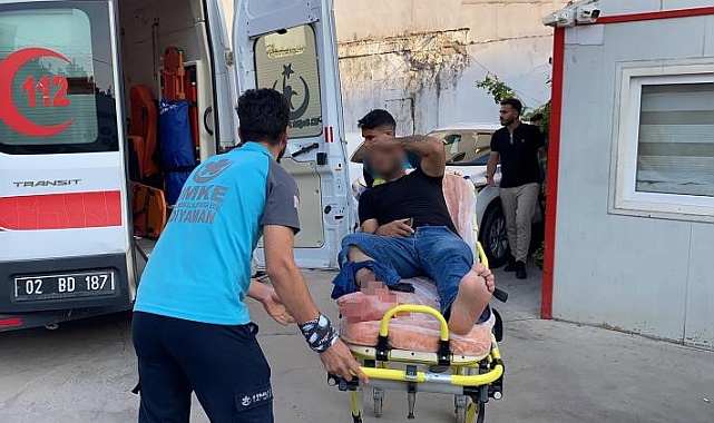 Adıyaman'da bir kişi, iş yerinde oturduğu esnada silahlı saldırıya uğradı