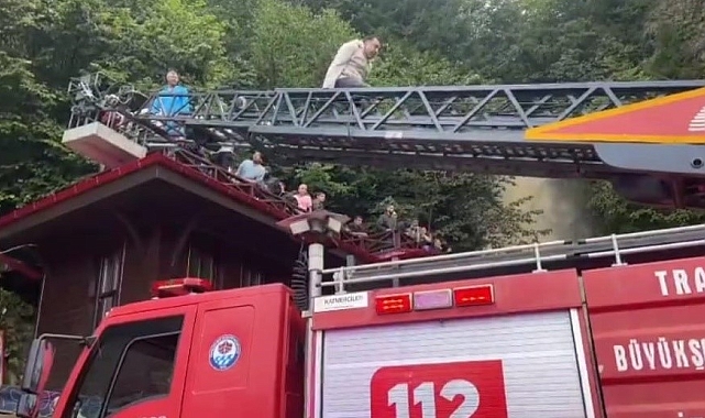 AFAD ekipleri Çal Mağarasında selde mahsur kalanları kurtardı