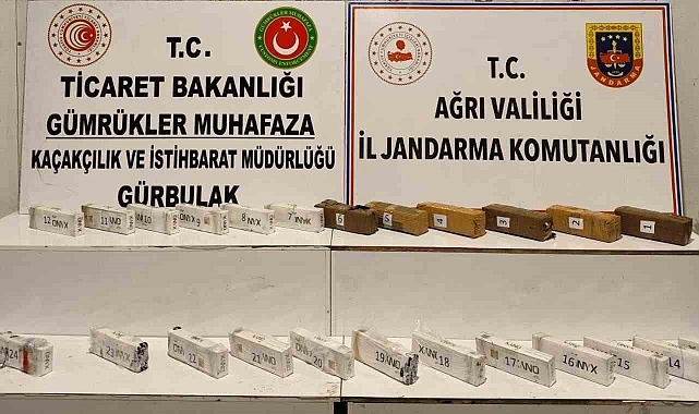 Ağrı'da bir çekiciye bağlı dorsede yapılan aramada 12 kilo 616 gram esrar ele geçirildi