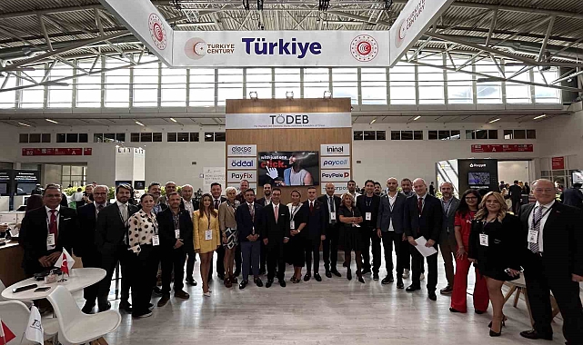 Almanya'daki fintek fuarında Türk markalarına yoğun ilgi