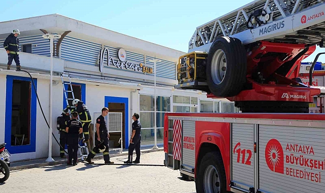 Balık Pazarı'nda yangın çıktı