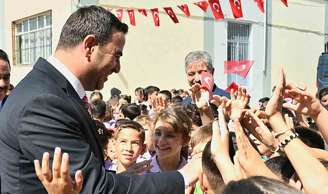 Başiskele'de 1. sınıf öğrencilerine kırtasiye desteği verildi.
