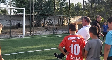 Başkan Tanık, Melekli 2024 Spor Kulübü antrenmanına katıldı