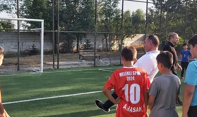 Başkan Tanık, Melekli 2024 Spor Kulübü antrenmanına katıldı