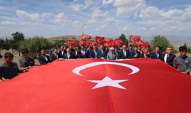 "Bugün Burada, Kahramanlarımızdan İlham Almak İçin Bulunuyoruz"