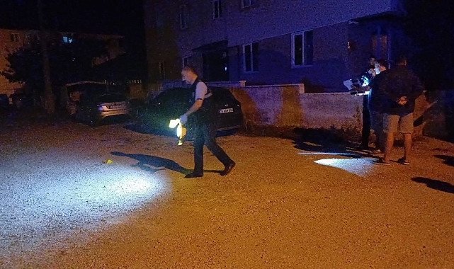 Çorum'da park halindeki otomobile silahlı saldırı gerçekleştirildi