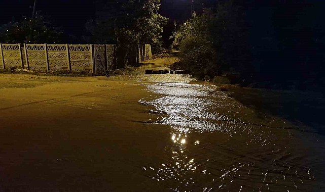 Çorum'u sel vurdu