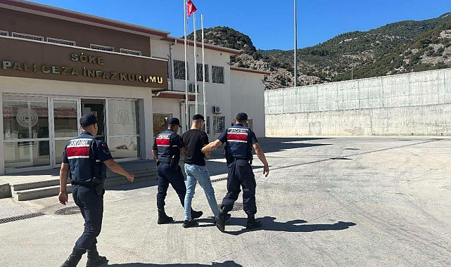 Dört ayrı suçtan aranan şahıs Kuşadası'nda yakalandı