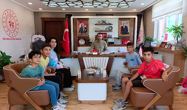 Genç judoculardan İl Müdürü Şahin'e ziyaret