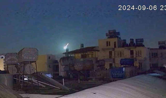 Hatay'da göktaşı olduğu iddia edilen parlak cisim geceyi aydınlattı