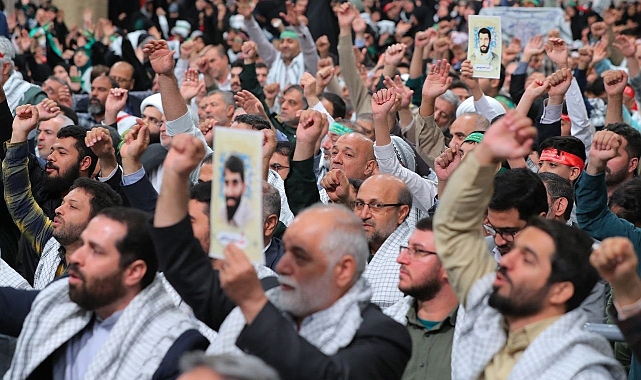 "Hizbullah, İsrail saldırılarında önemli komutanlarını kaybetse bile diz çökmeyecek"