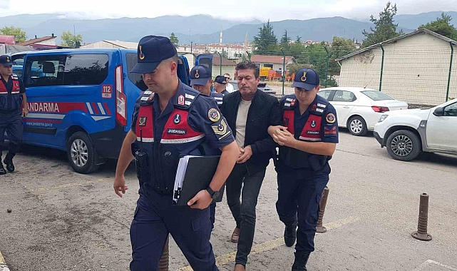 husumetlisini tüfekle vurarak öldüren şahıs adliyeye sevk edildi